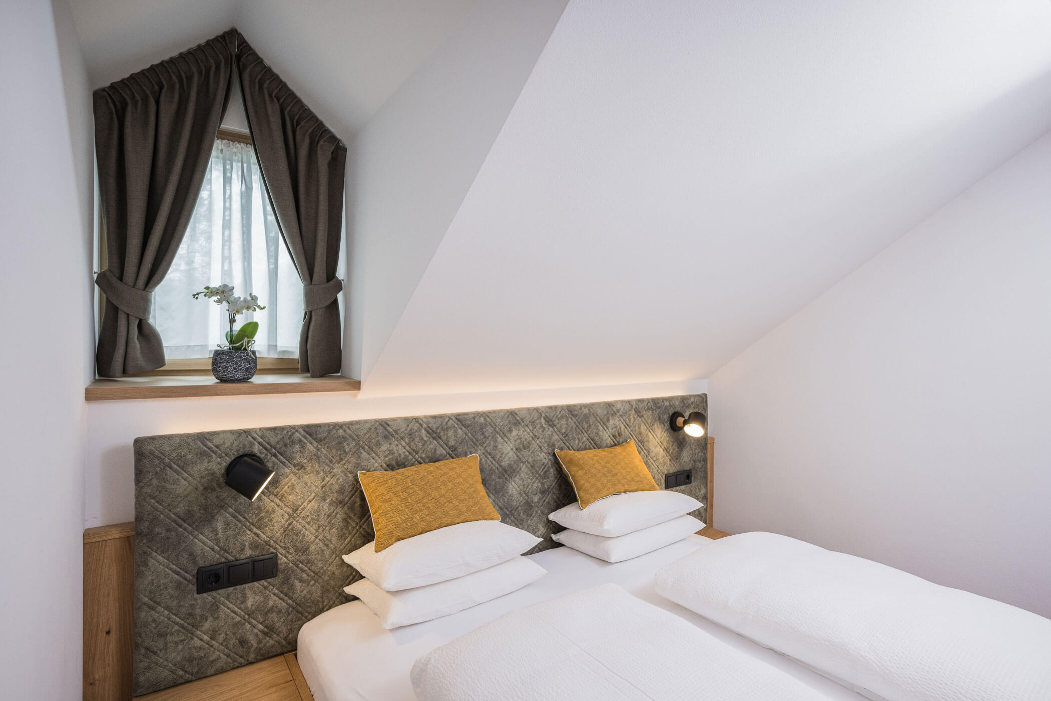 Doppelzimmer Dürrenstein Bett